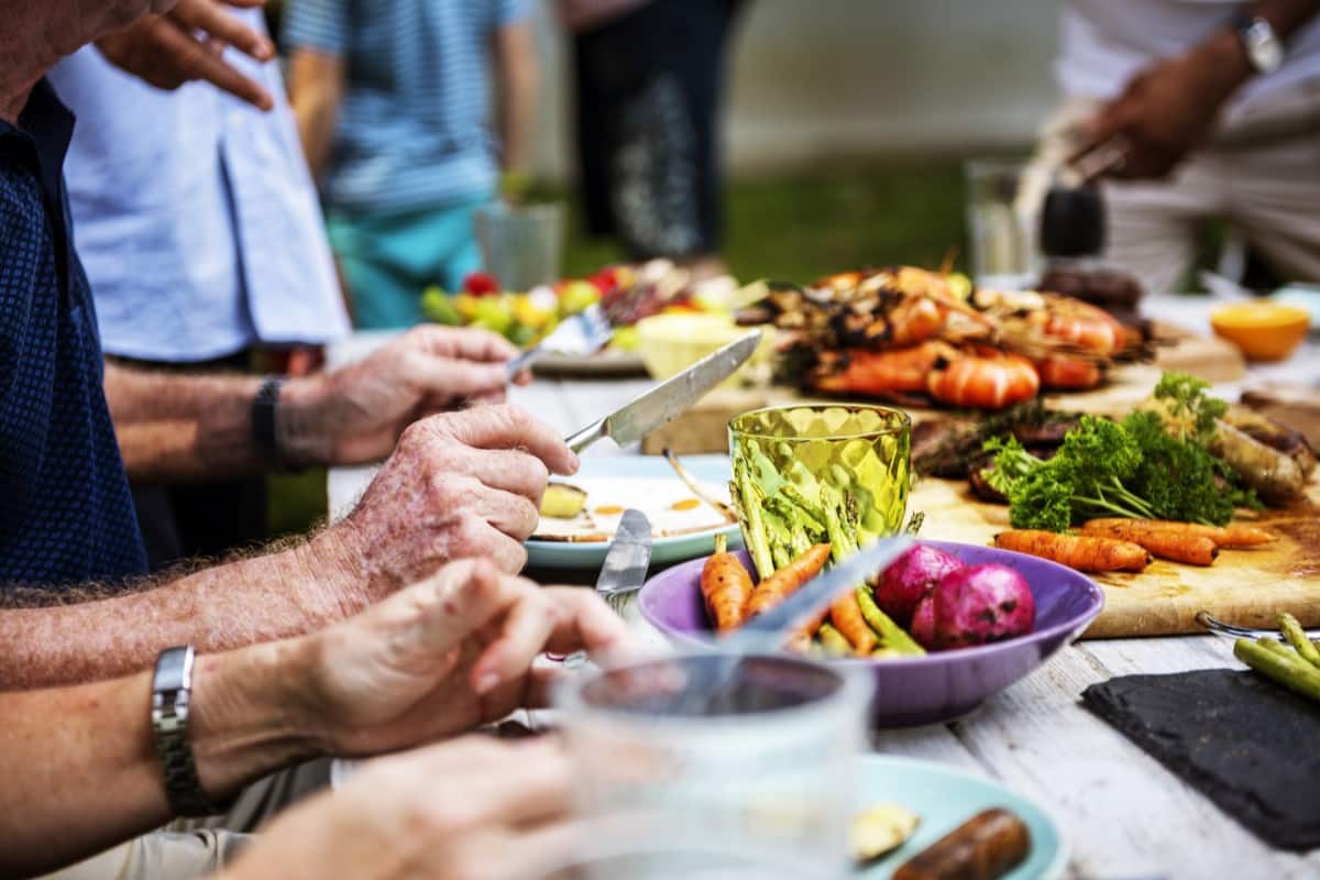 Samen eten tegen voedselverleidingen