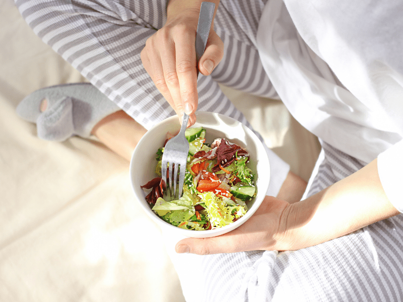 in de zomer heb je misschien meer trek in koele maaltijden zoals een salade